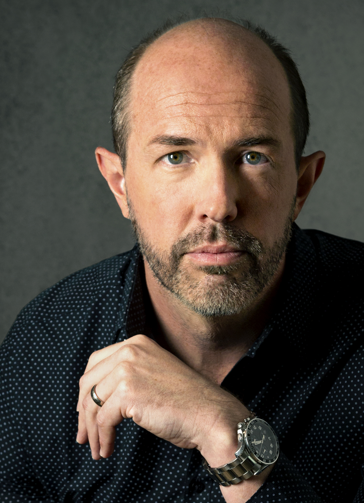 How tall is Eric Lange?